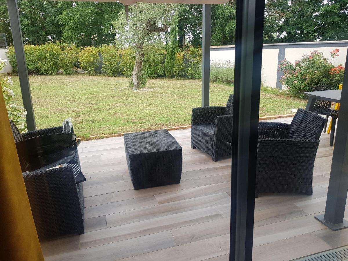 Villa Des Rives Du Lac Montans ภายนอก รูปภาพ